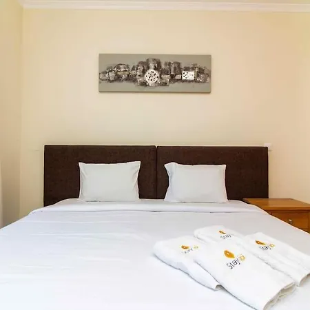 View Waves By Ici Algarve *