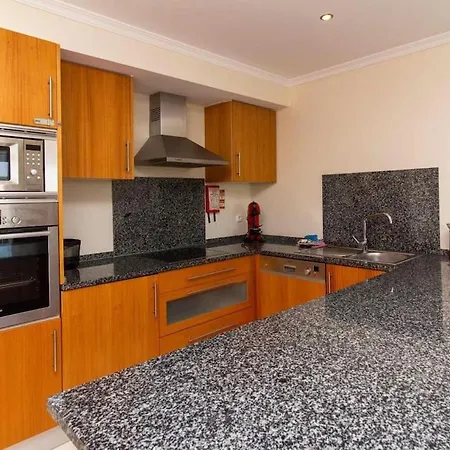 View Waves By Ici * Albufeira